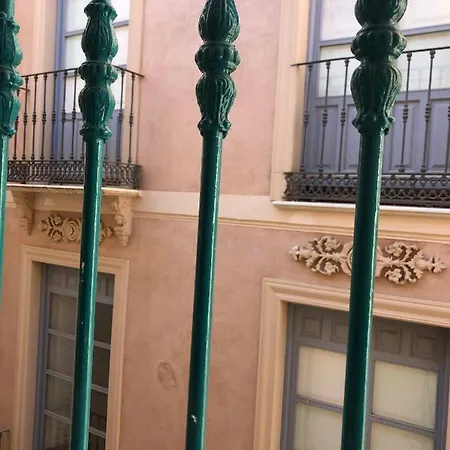 La Gitana Y El Rey Sol Apartment Malaga Exterior photo